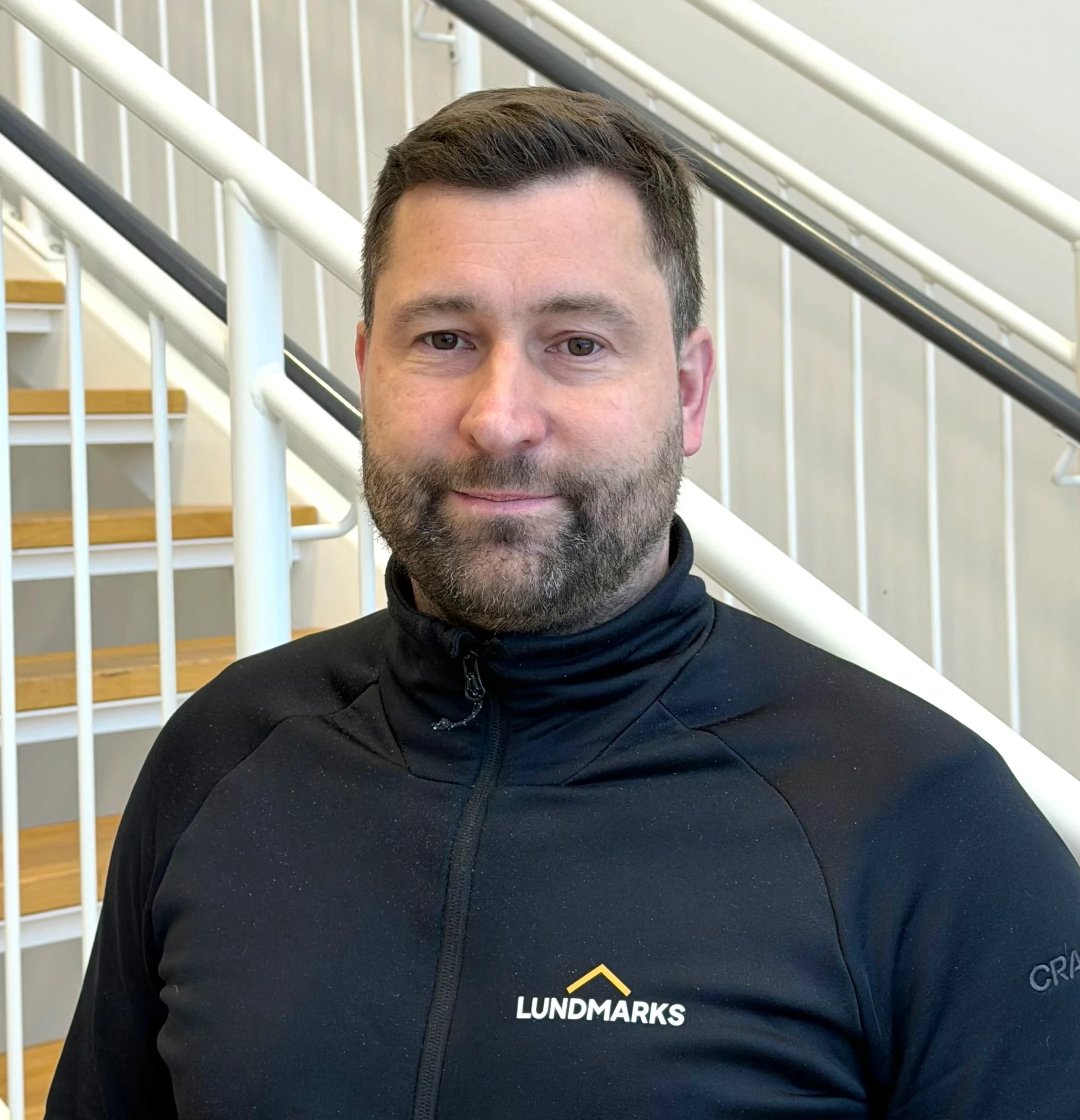 Joel Lindholm – Arbetsledare på Lundmarks Tak & Montage